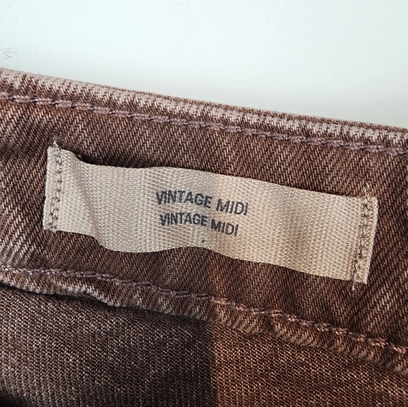 Universal Thread New Vintage Style Brown Shorts Stretch Midi Shorts Size 4 - Picture 5 of 7